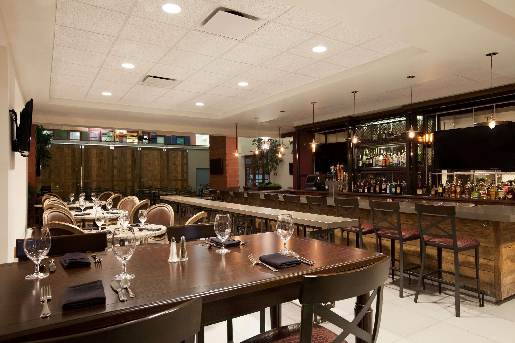 Embassy Suites By Hilton New Orleans Convention Center Ngoại thất bức ảnh