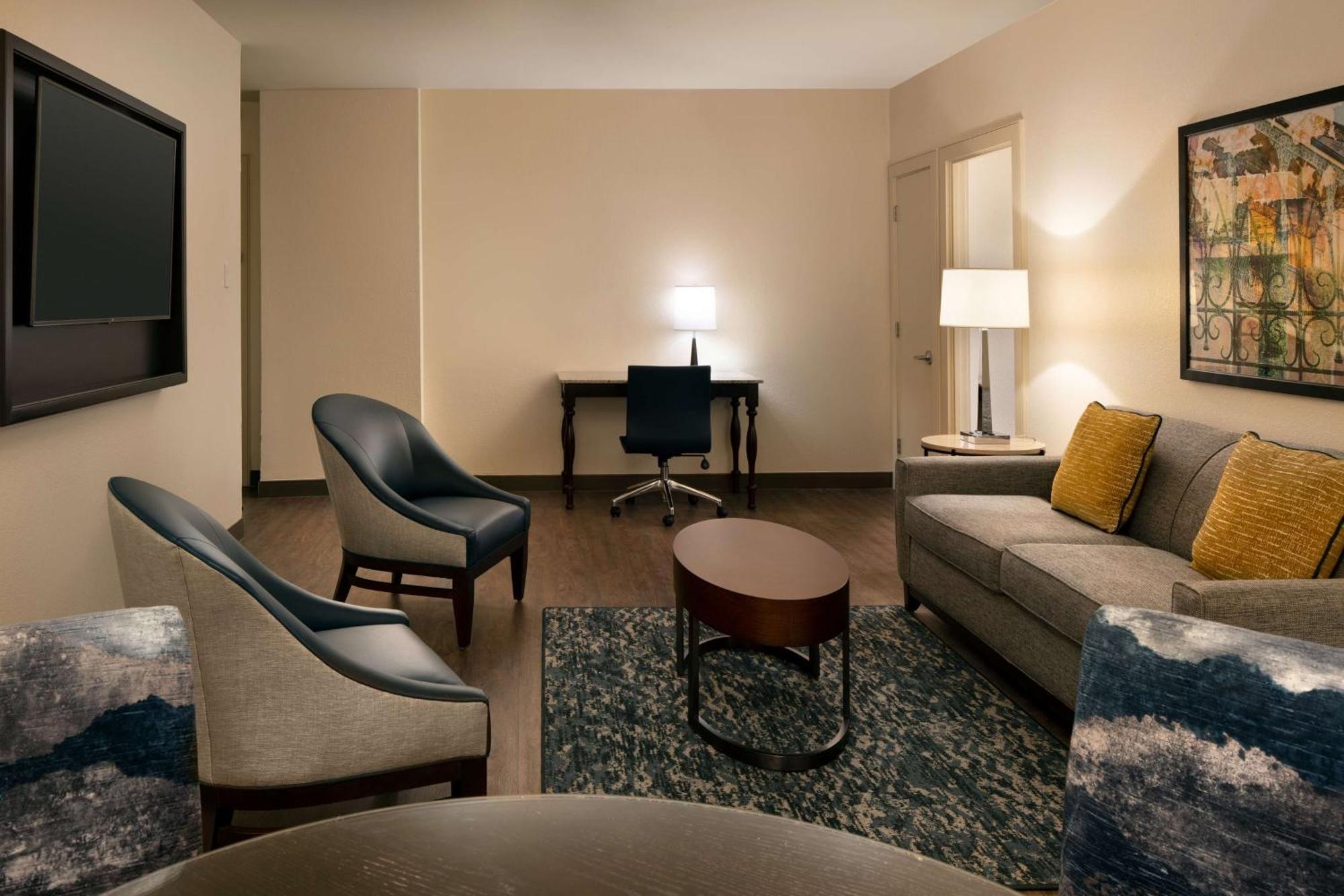 Embassy Suites By Hilton New Orleans Convention Center Ngoại thất bức ảnh